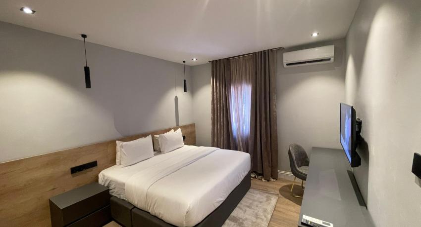 Apartment (One Bedroom)